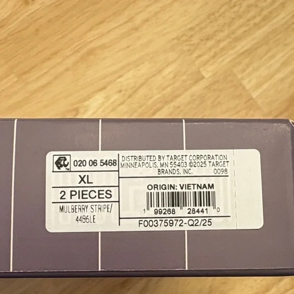 Auden Luxury Collection Burgundy, White, and Red Two Pieces Pajama Set NWT - Picture 6 of 6